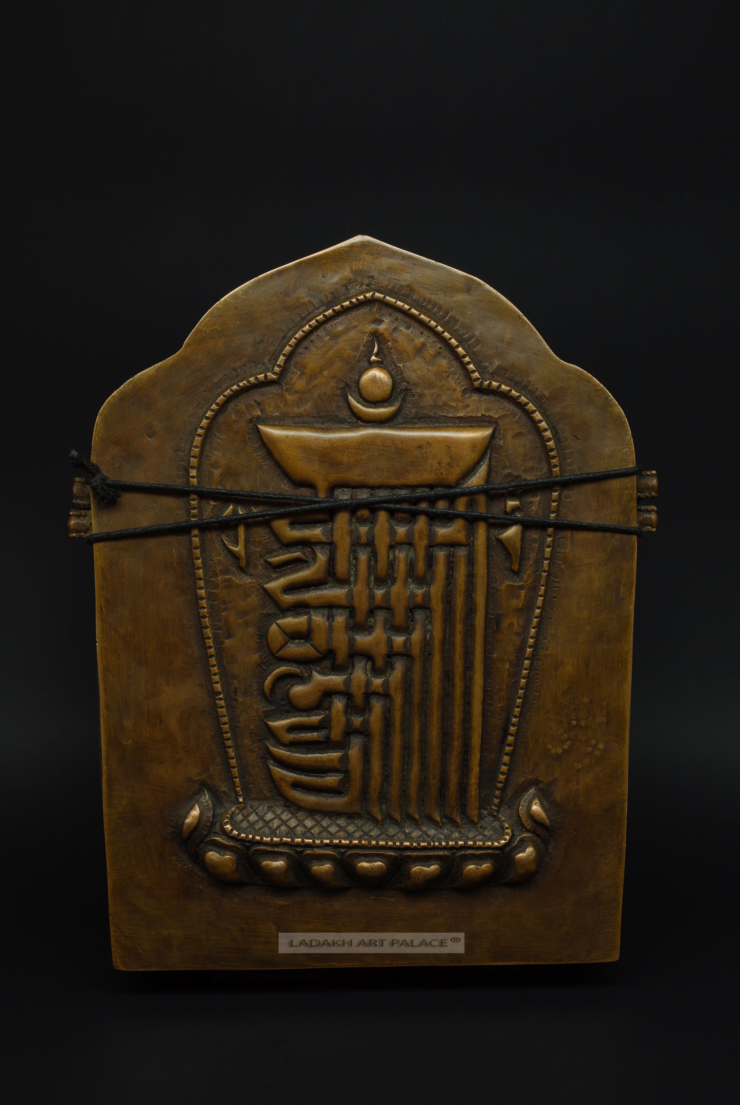 Bronze Amulet Of Shakyamuni Buddha - the ladakh art palace