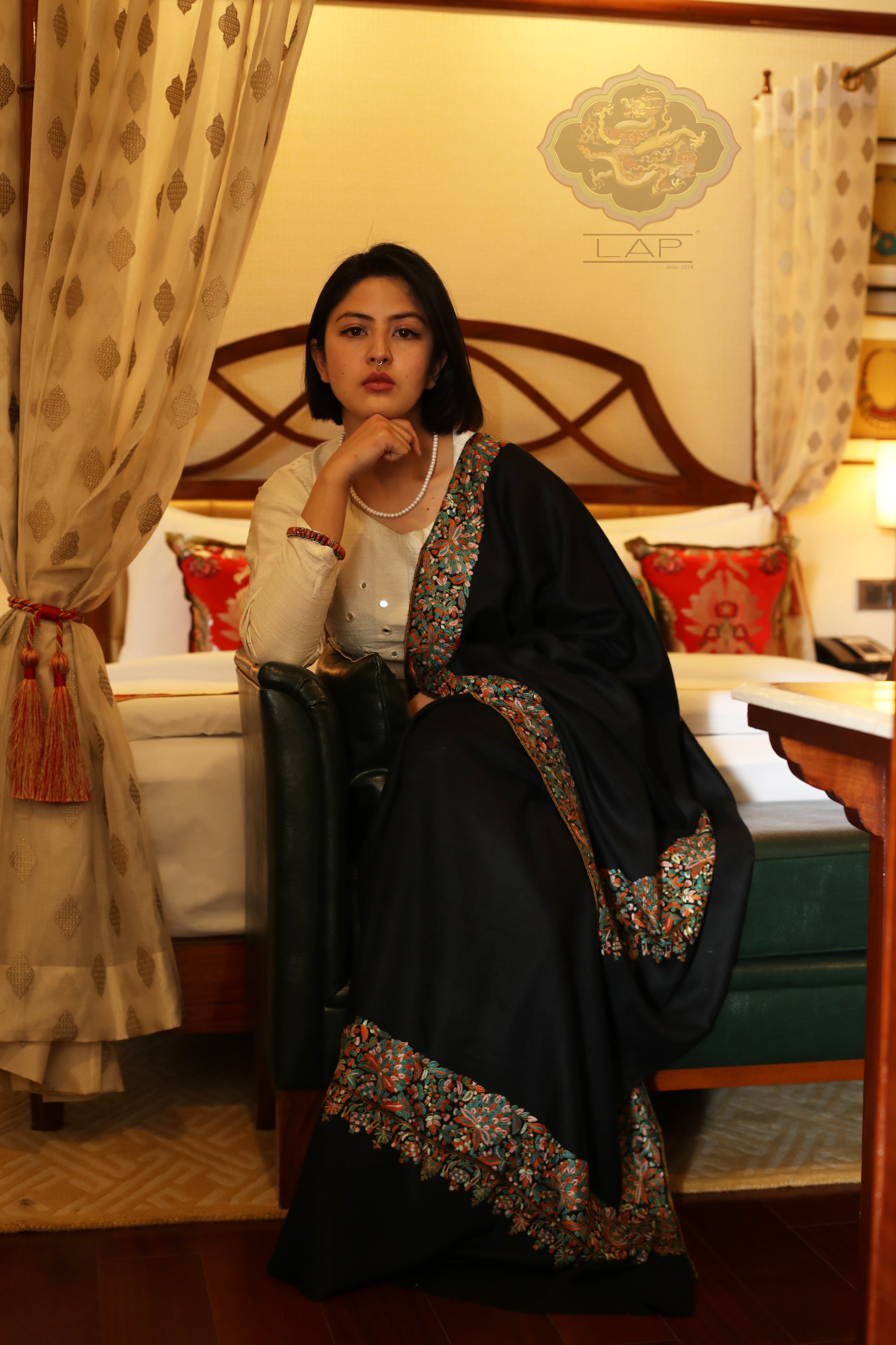 Hand Embroidery Papier Mache Pure Pashmina Stole - the ladakh art palace