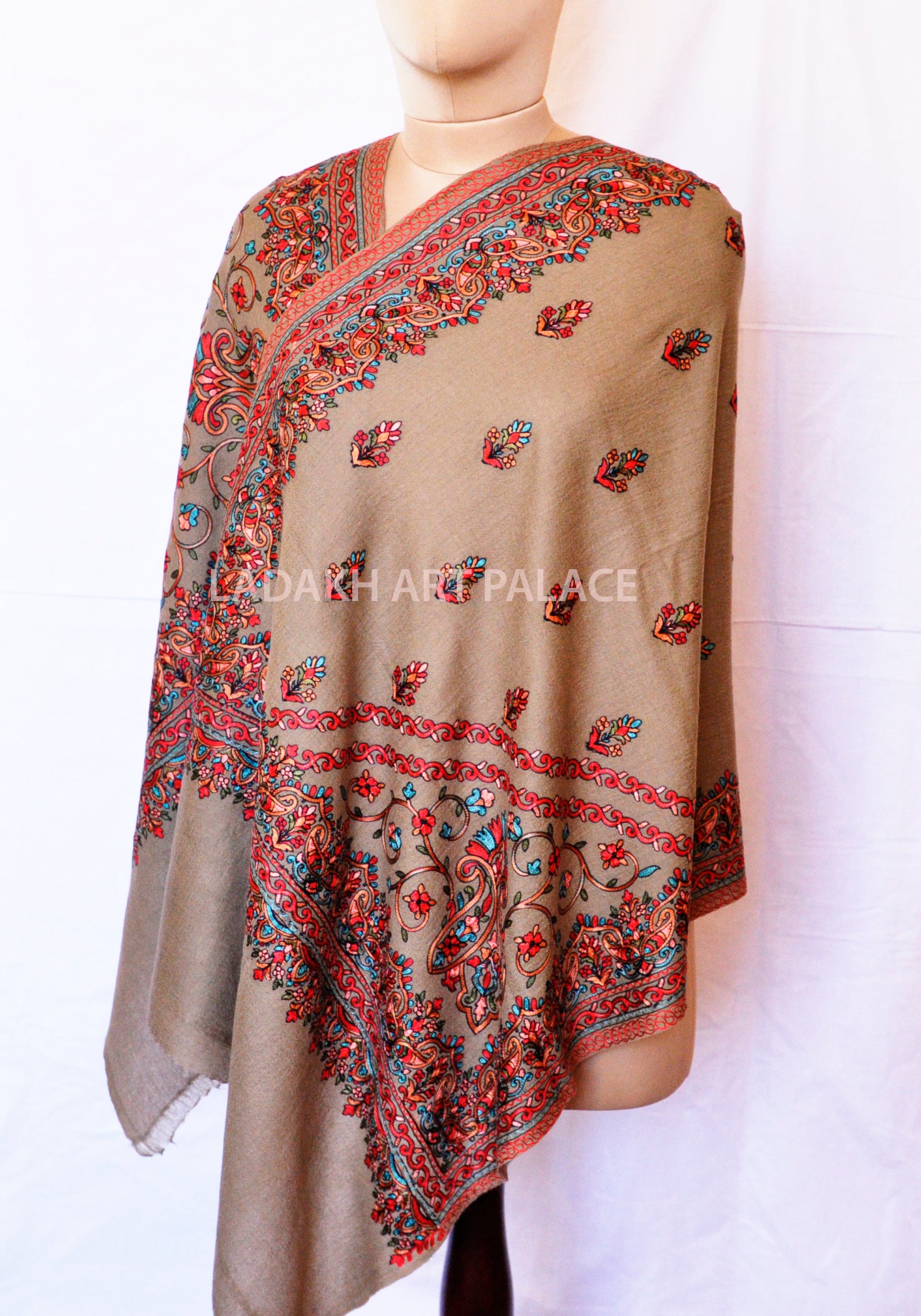 Pure Wool Embroidery Stole - the ladakh art palace